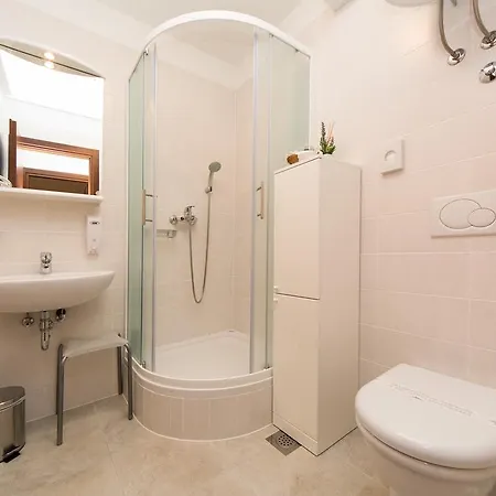 Old Town Three Bedroom Apartment Asti Mande 1