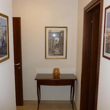Old Town Three Bedroom Apartment Asti Mande 1 Apartment *